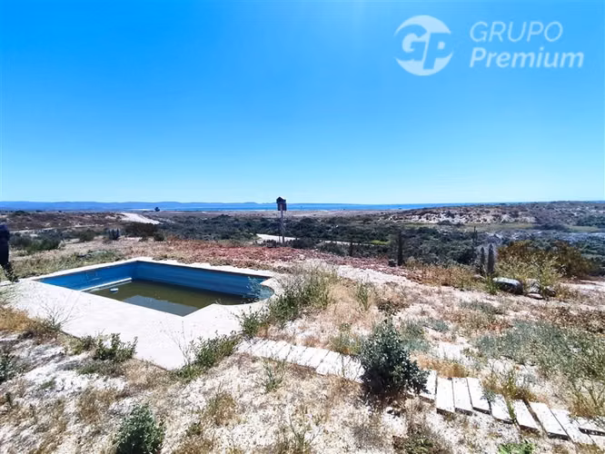 Increíble Casa 120 m2 en arriendo Tongoy 4d, 2b, 6105 m2