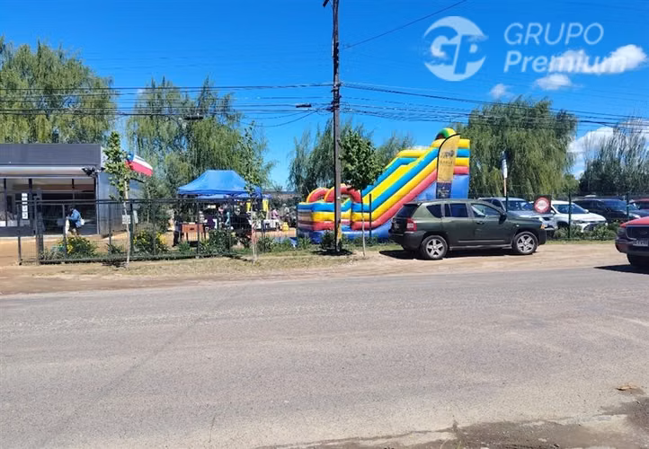 Casa en venta de 3 dorm. en Santa Cruz