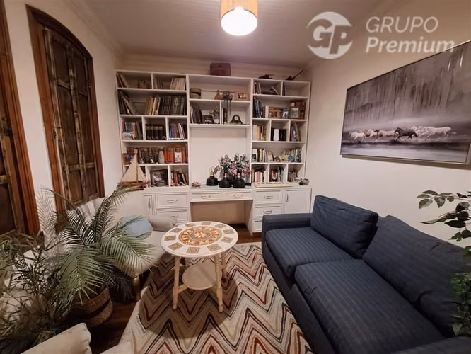Casa en venta de 3 dorm. en San Bernardo muy amplia