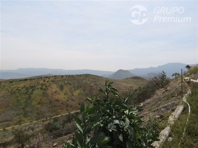 Parcela-casa en construcción en venta en Hda. Chacabuco