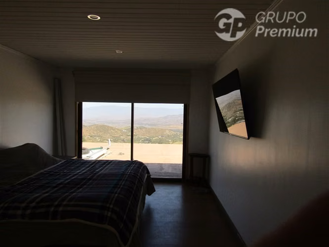 Parcela-casa en construcción en venta en Hda. Chacabuco