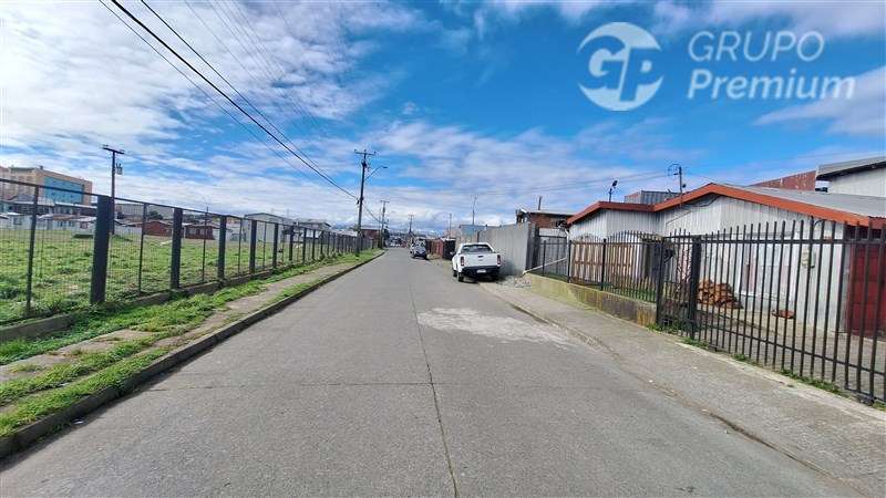 Sitio en venta de 300 M2 en Puerto Montt - CONVERSABLE - Imagen 4