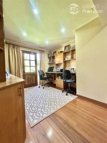 Exclusiva casa en Los Villares a 5 min del centro 4D-4B