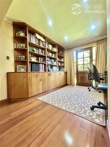 Exclusiva casa en Los Villares a 5 min del centro 4D-4B