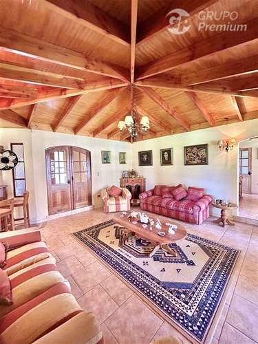 Exclusiva casa en Los Villares a 5 min del centro 4D-4B