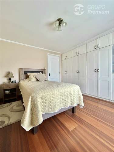 Exclusiva casa en Los Villares a 5 min del centro 4D-4B