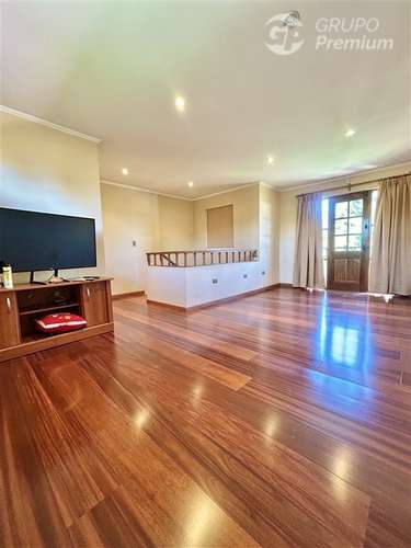 Exclusiva casa en Los Villares a 5 min del centro 4D-4B