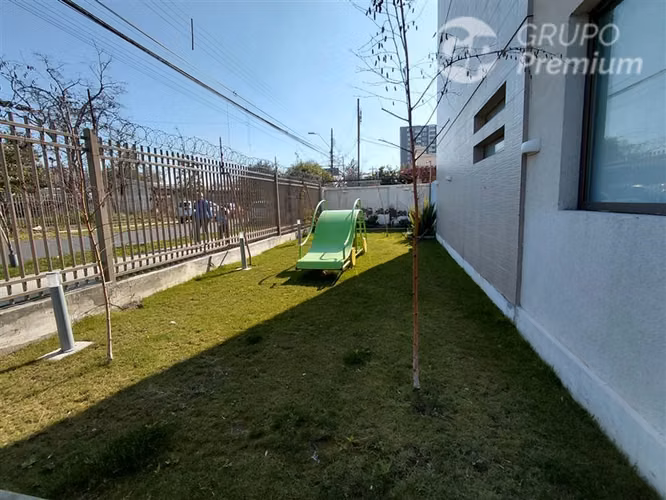 Townhouse Nuevo 4D/3B con Patio Privado San Miguel - Imagen 21