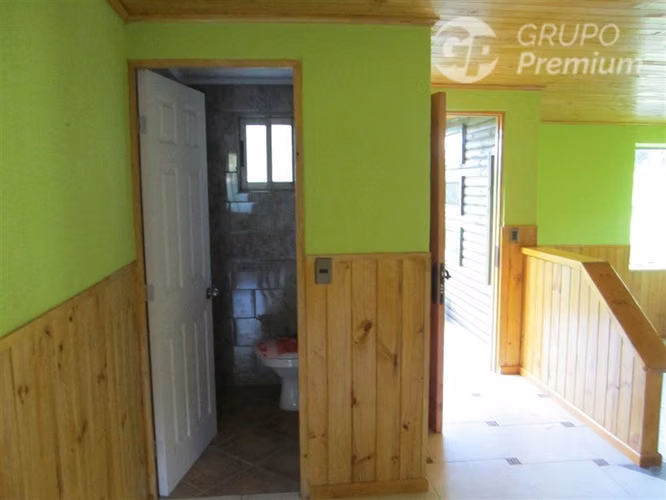 Parcela en venta 5900 mt2 terreno y 196 mt2 de constr. util