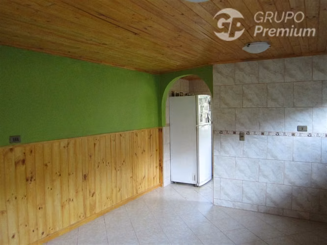 Parcela en venta 5900 mt2 terreno y 196 mt2 de constr. util