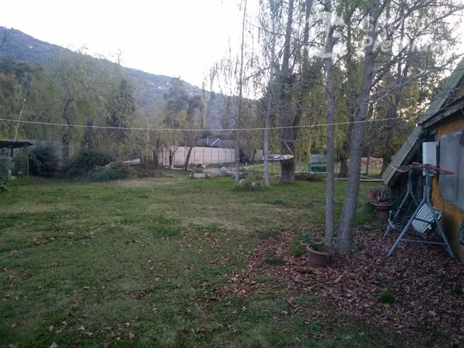 Parcela en venta 5900 mt2 terreno y 196 mt2 de constr. util