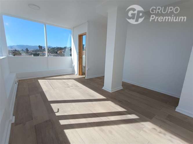 Arriendo oficina top de linea Edif. Atrium 1estacionamiento.