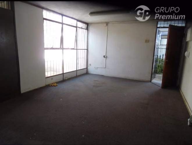 Venta casa 97m2 const 169m2 terreno 6D 2B 1E San Bernardo