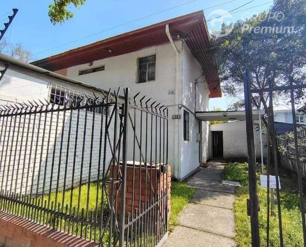 Venta casa 97m2 const 169m2 terreno 6D 2B 1E San Bernardo