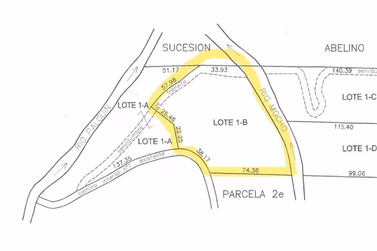 Sitio en venta en Pucón