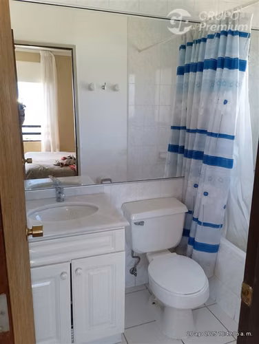 Depto en venta Frente y borde Mar de 3 dorm. en El Quisco