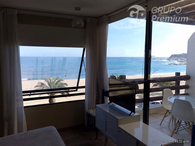 Depto en venta Frente y borde Mar de 3 dorm. en El Quisco
