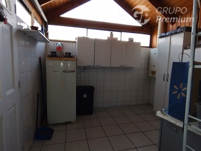 Casa pareada de 4D 3B, 3 pisos, 139/175 m2, La Florida