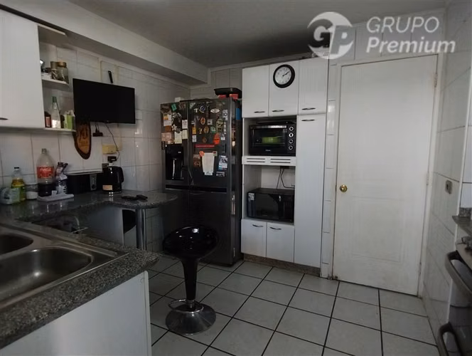 Casa pareada de 4D 3B, 3 pisos, 139/175 m2, La Florida