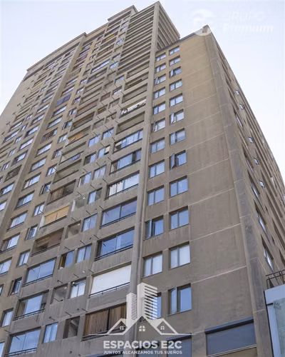Departamento en venta 2 dorm., Santiago / Barrio Lastarria