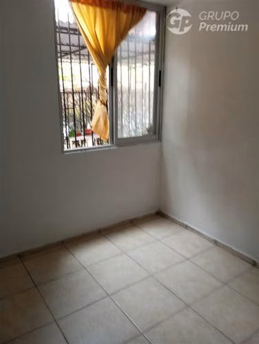 Departamento con patio en venta de 3 dorm. en Puente Alto