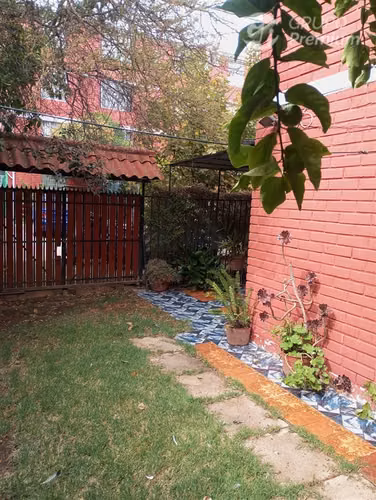 Departamento con patio en venta de 3 dorm. en Puente Alto