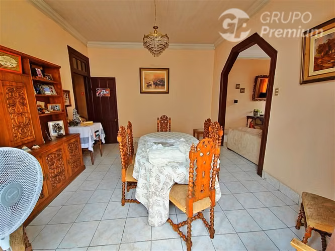 Propiedad industrial 970 m en venta a pasos de M. Einstein