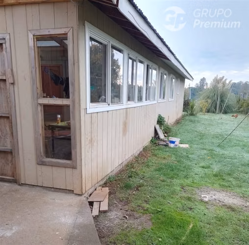 Vendo parcela de 6.660 m2, con casa, 3D,1B Lautaro