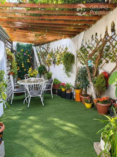 Casa 6 Dormitorios en Venta - Metro Biobío - Santiago