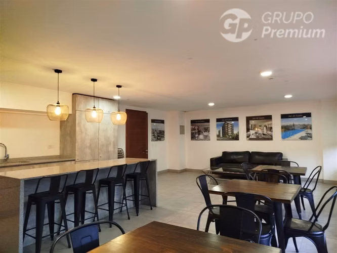 Departamento en venta de 2 dorm. en La Florida