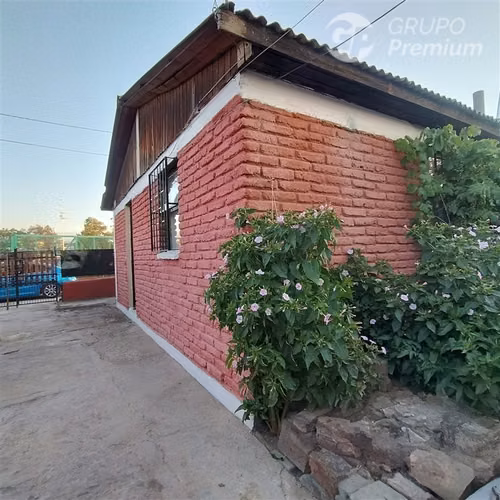 Casa Esquina con 2 Viviendas Independ y Excelente Plusvalía
