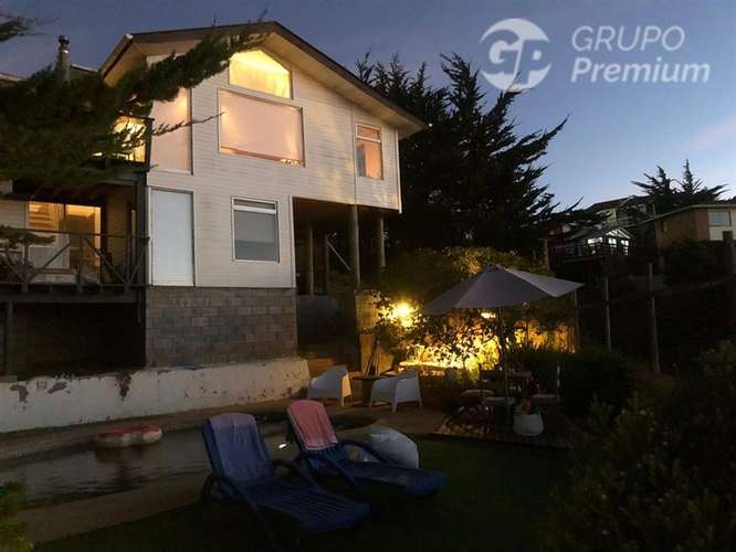 Casa en venta de 4 dorm. en El Quisco