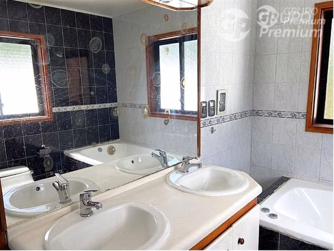 CASA EN VENTA IDEAL PARA TURISMO O VIVIENDA CHONCHI CHILOE