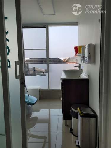 Arriendo clínica dental, EQUIPADA NUEVA Ed. Atrium