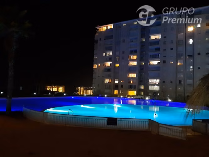 Departamento de 3 dorm., 2 baños en Algarrobo