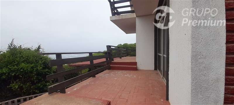 Excelente Propiedad con 3 casas independientes en El Quisco