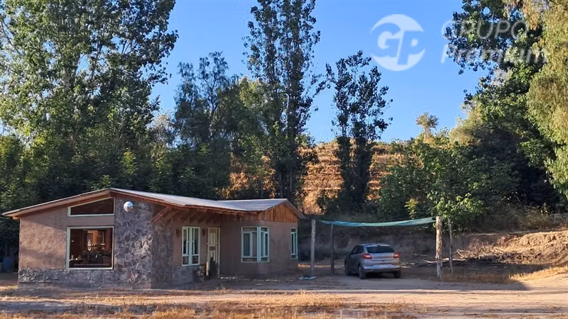 Venta casa en parcela San Isidro, Paz y Tranquilidad Vicuña
