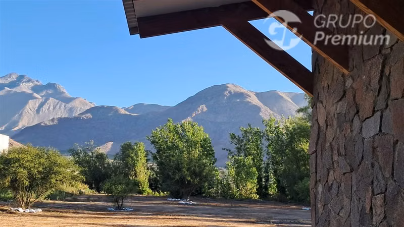Venta casa en parcela San Isidro, Paz y Tranquilidad Vicuña