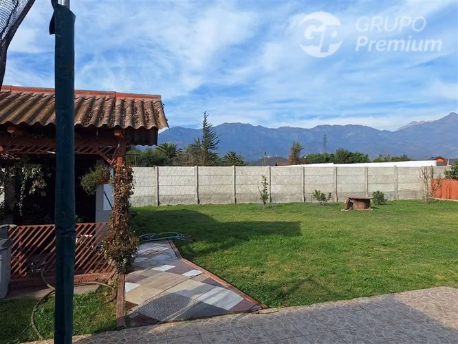 Casa en venta de 5 dorm. 4 baños de 3117m2 Terre.en Quillota