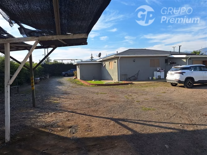 Casa en venta de 5 dorm. 4 baños de 3117m2 Terre.en Quillota