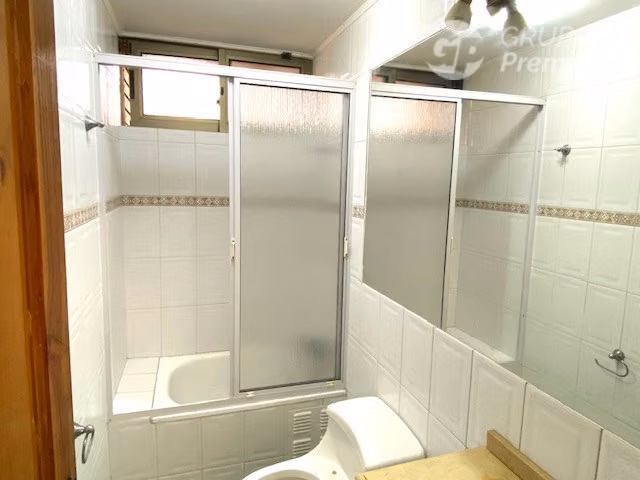 Parcela hermosa casa y piscina 5D 4B 15E venta en Peñaflor
