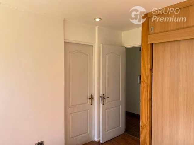 Parcela hermosa casa y piscina 5D 4B 15E venta en Peñaflor