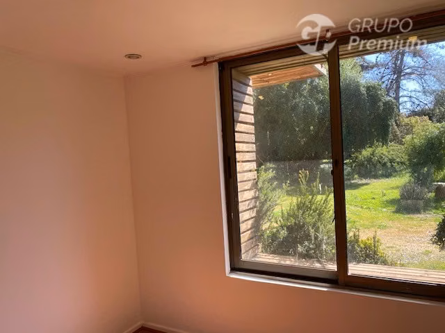 Parcela hermosa casa y piscina 5D 4B 15E venta en Peñaflor