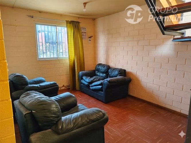 CASA ESQUINERA AMPLIADA Y APTA PARA SUBSIDIO.