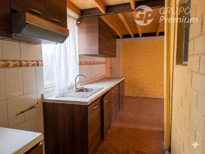 CASA ESQUINERA AMPLIADA Y APTA PARA SUBSIDIO. - Imagen 13