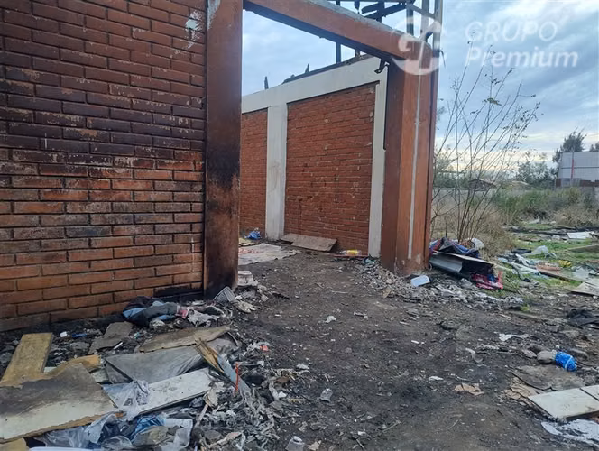 ¡Terreno Urbanizado de 952 m a 1 Cuadra del Metro Sta Rosa!