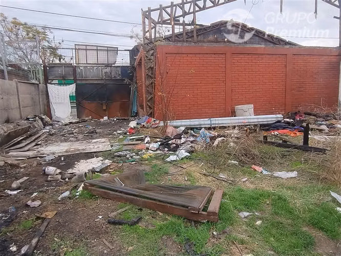 ¡Terreno Urbanizado de 952 m a 1 Cuadra del Metro Sta Rosa!