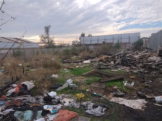 ¡Terreno Urbanizado de 952 m a 1 Cuadra del Metro Sta Rosa!