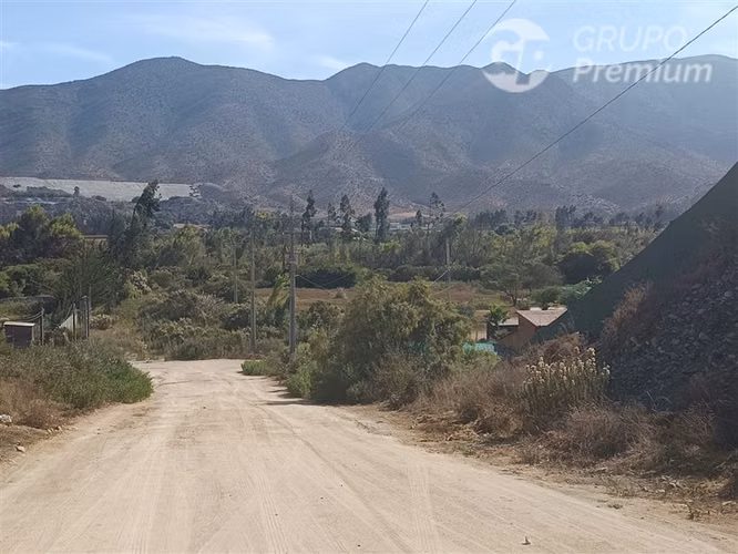 vendo parcela 11,400m2 con deslinde a rio Elqui, km30