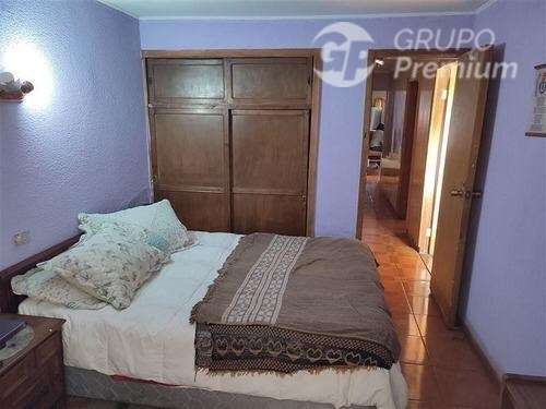 Casa en venta aislada con estacionamientos San Miguel - Imagen 4